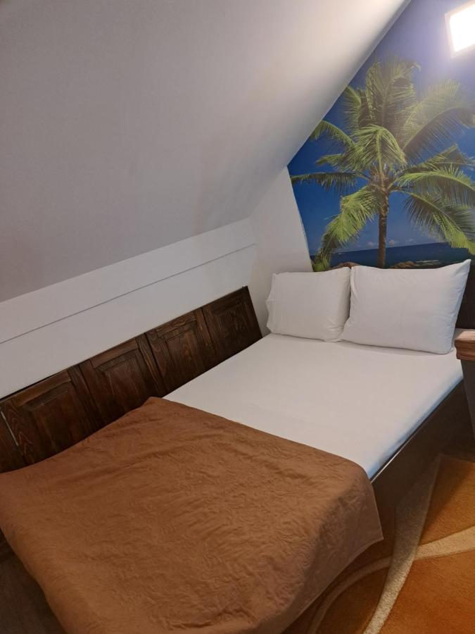 Apartmani Mia Vuksanovic Cetinje Luaran gambar