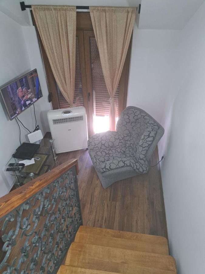 Apartmani Mia Vuksanovic Cetinje Luaran gambar